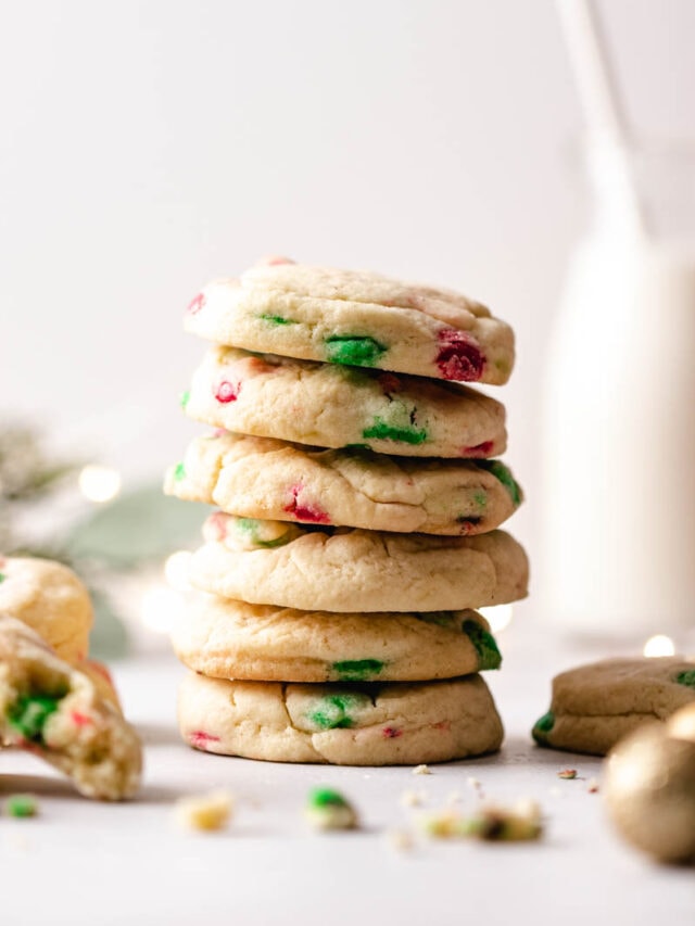 Best Christmas M&M Cookies