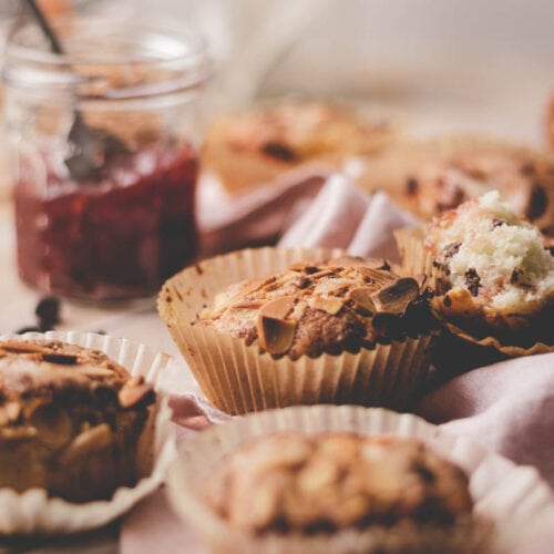 healthy strawberry chocolate chip muffins