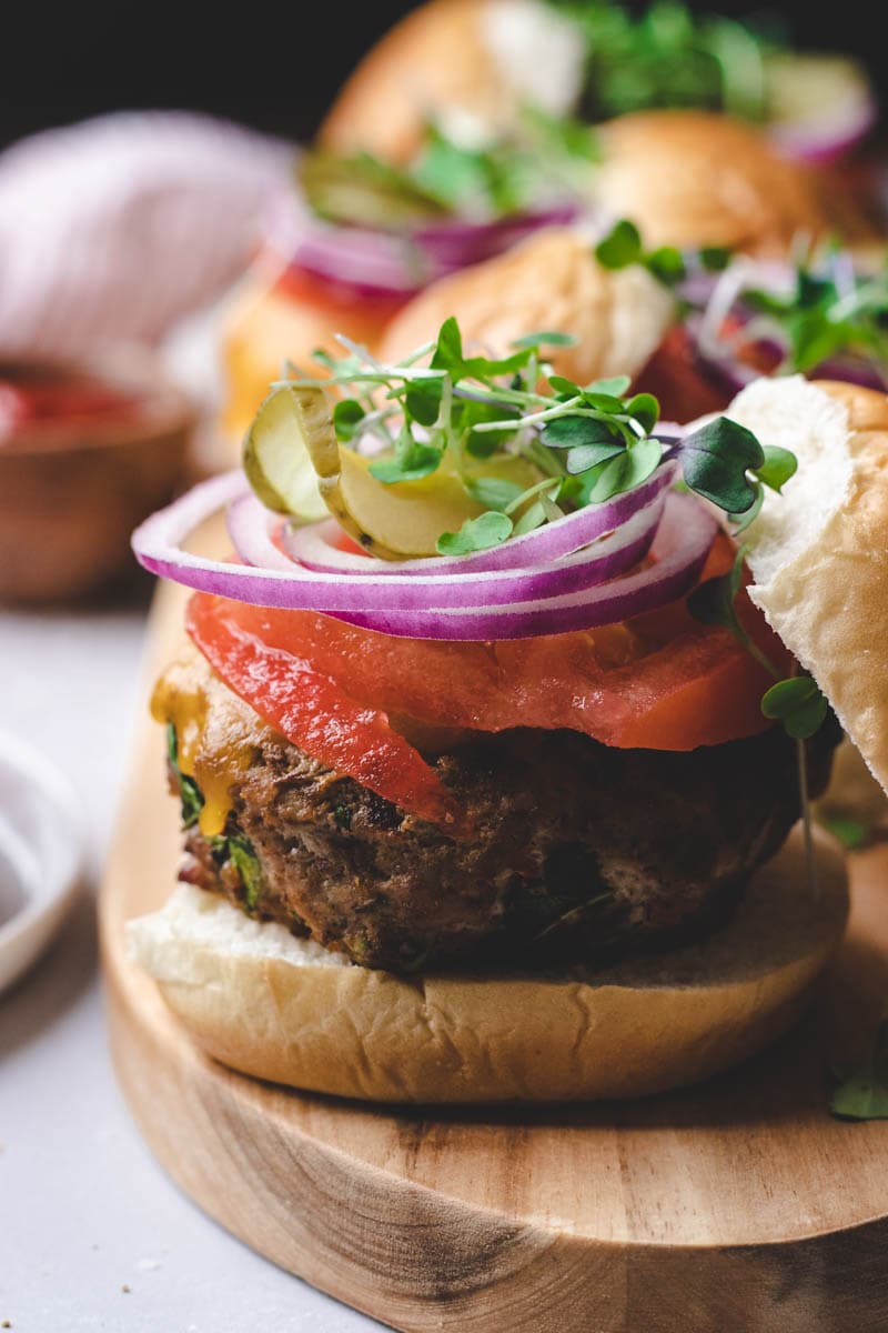 close up picture of turkey basil burgers
