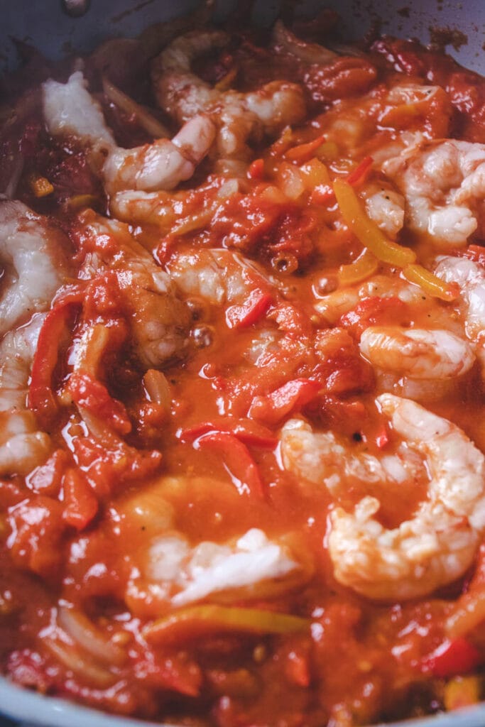 shrimp added to tomato sauce