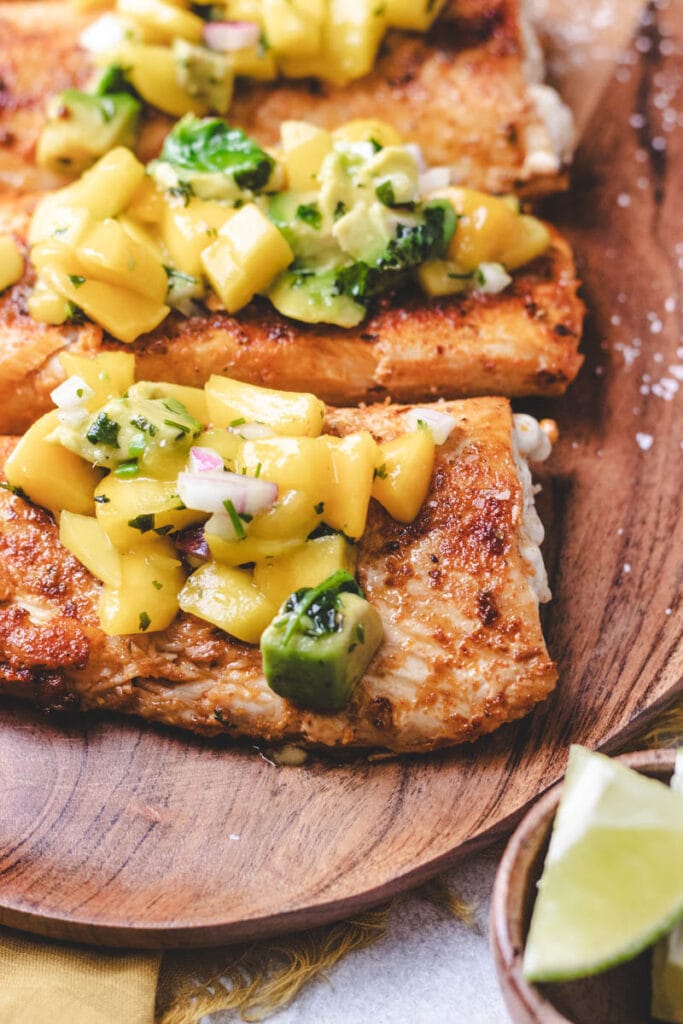 up close picture pan seared blackened mahi mahi recipe