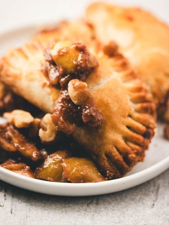 Fresh Fig Empanadas