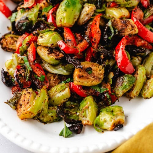 whole 30 brussel sprouts with peppers.