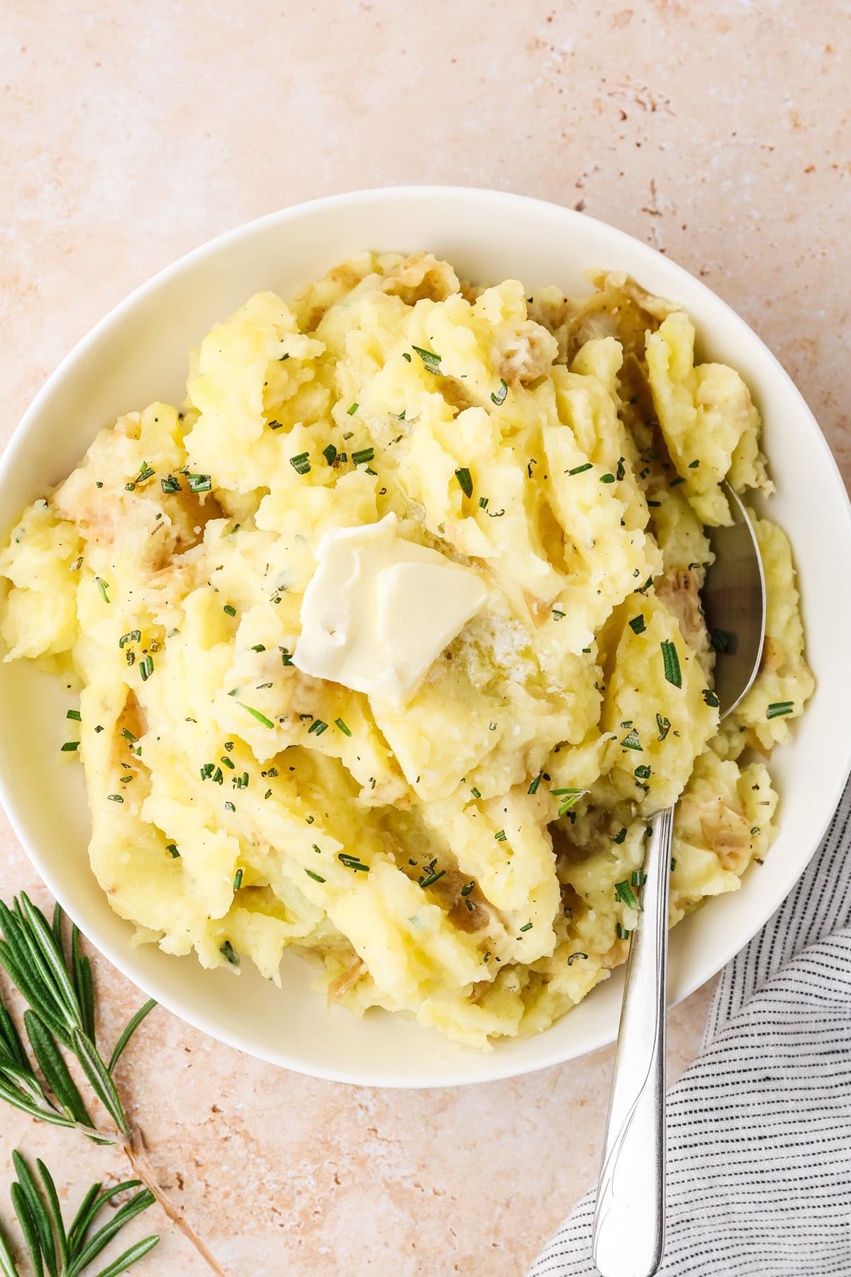 Rosemary Mashed Potatoes With Buttermilk
